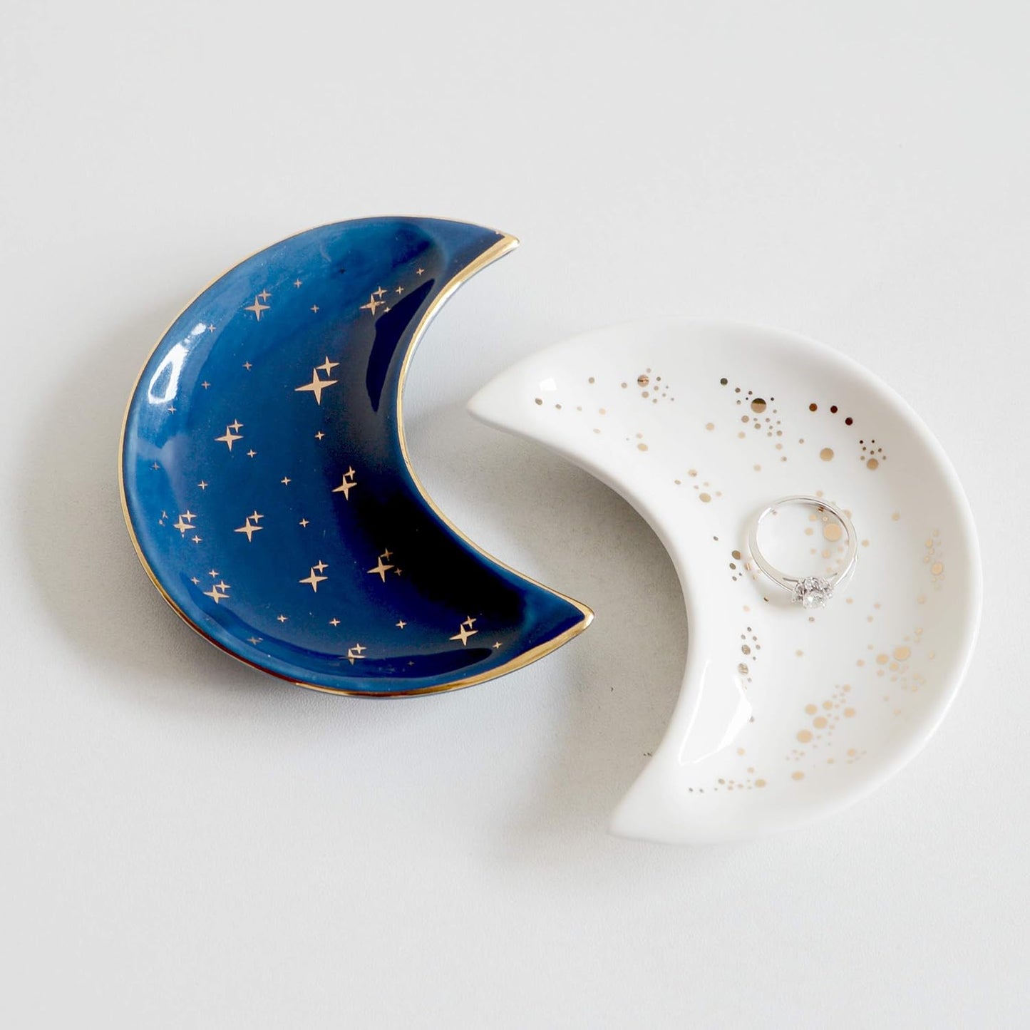 Small Moon Jewelry Dish Tray, Set of 2, Decorative Ceramic Trinket Dish, Modern Accent Tray for Vanity (Blue and White)